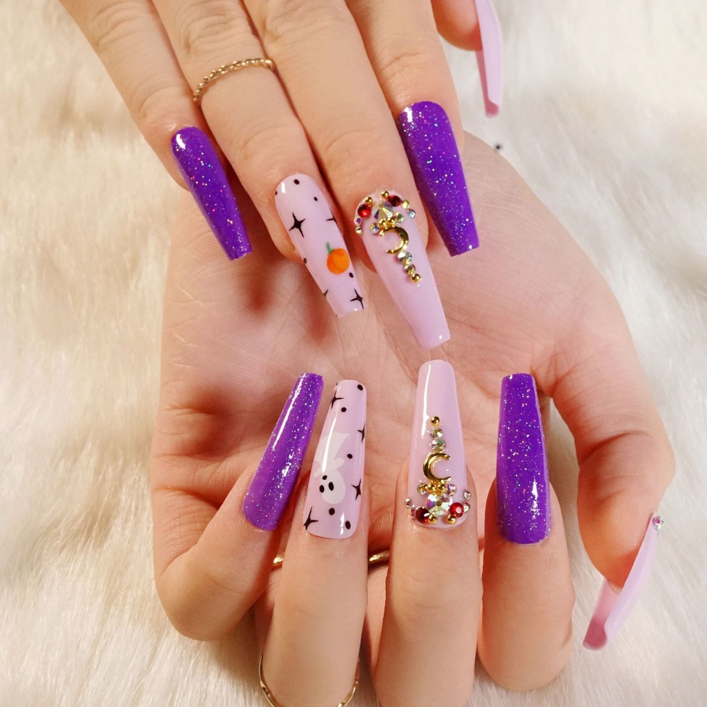 Women Fashion Gothic Shining Fake Nails 8700