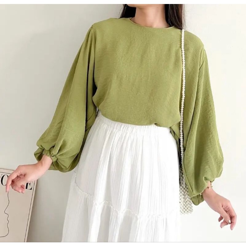 (Bisa cod) Mika Blouse lengan karet kringcle