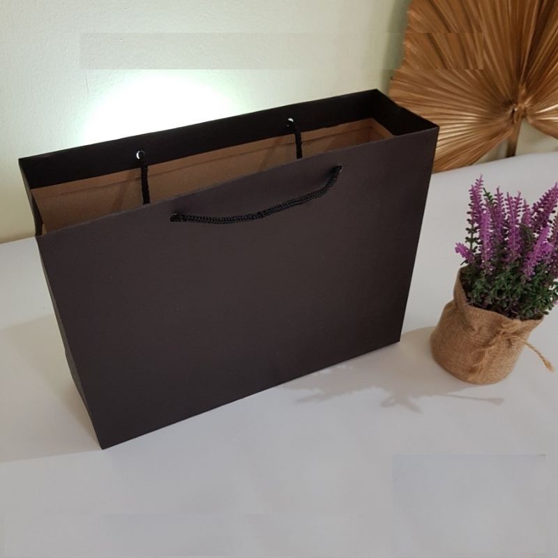 

Kasunsov paper bag/ box/ kantong/ paper craft/ tas kado/ tas hadiah (BANDA ACEH)