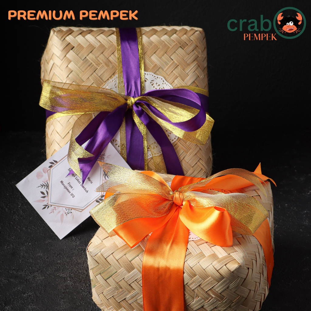 

Packaging Hampers Besek