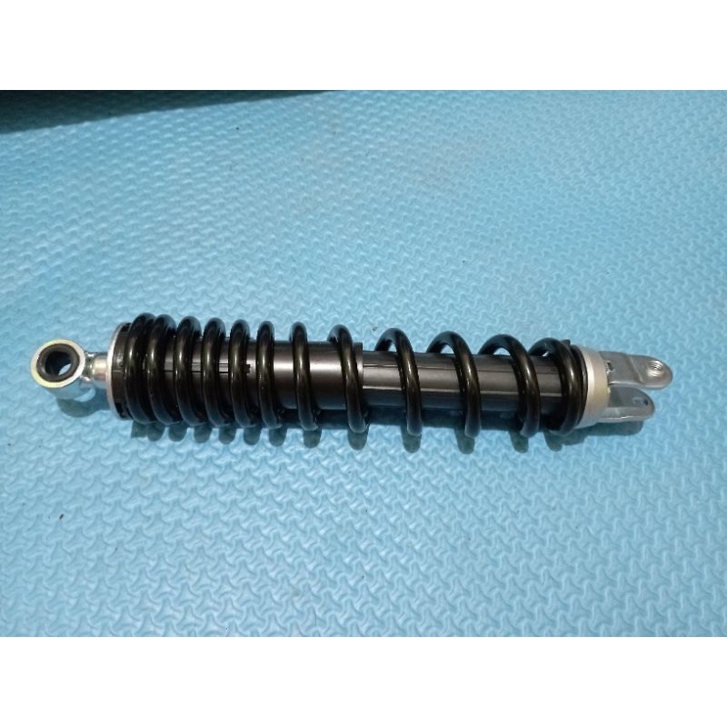 SHOCKBREAKER BELAKANG VARIO 125/150 LED 2016 2019 ORI