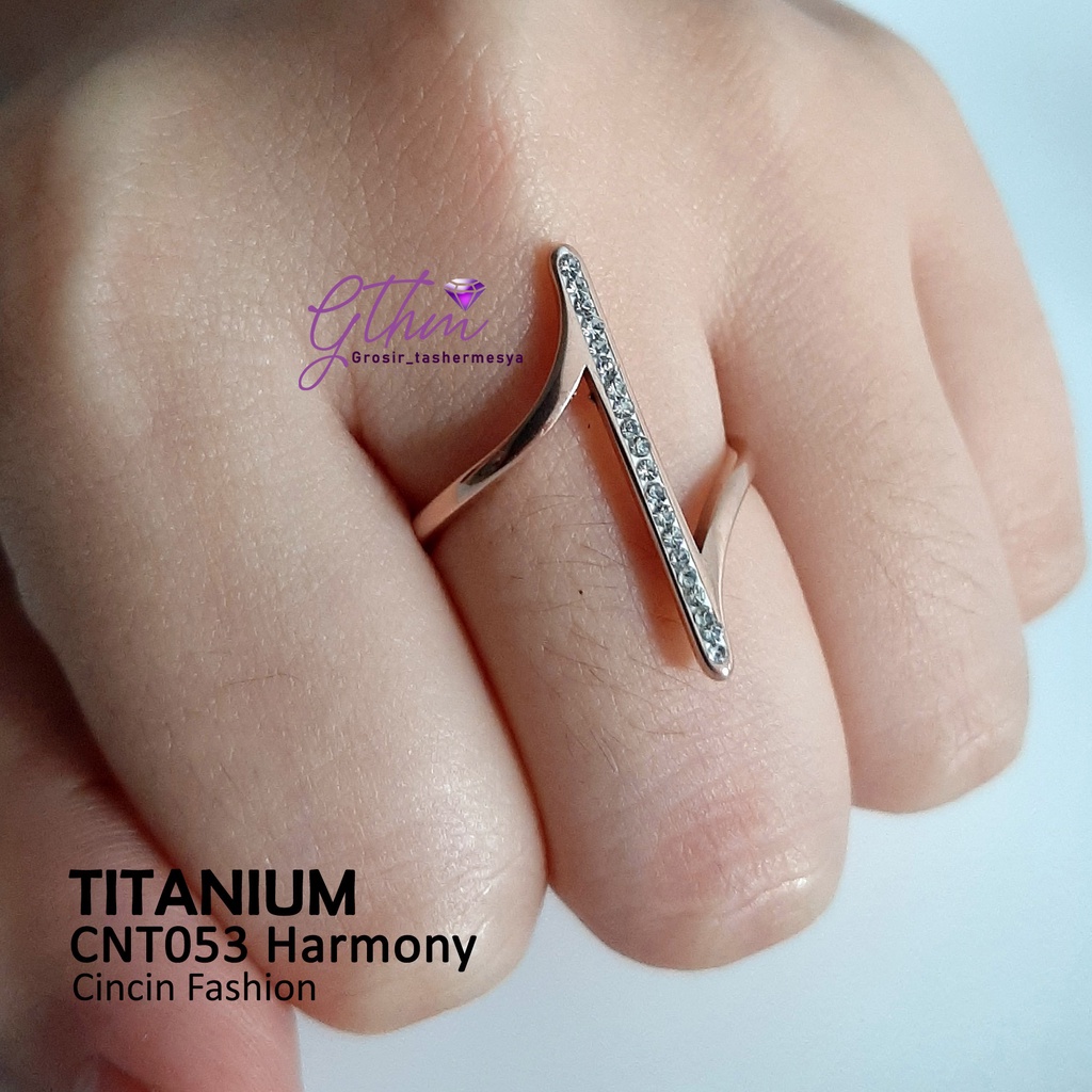 Cincin Titanium Harmony Anti Karat Model Elegan Perhiasan Fashion Import Premium cnt053