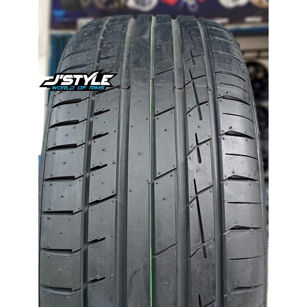 BAN MOBIL 275 40 RING 22 ACCELERA IOTA ST68