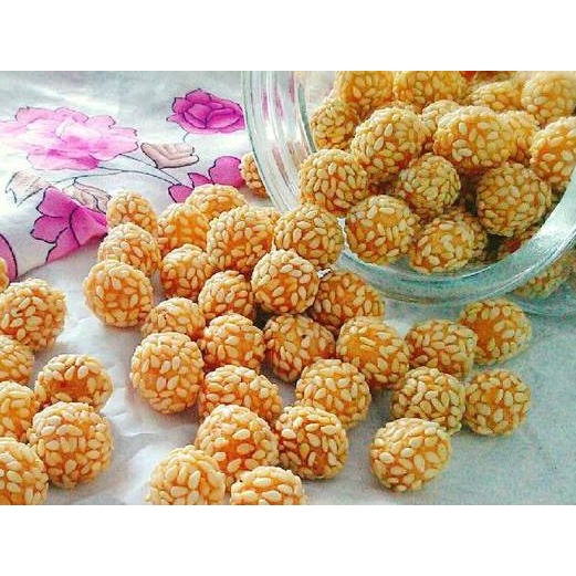 

Keciput Wijen 1kg, Ciput Wijen, Kaciput Wijen, Onde Onde Wijen Kemasan Repackaged