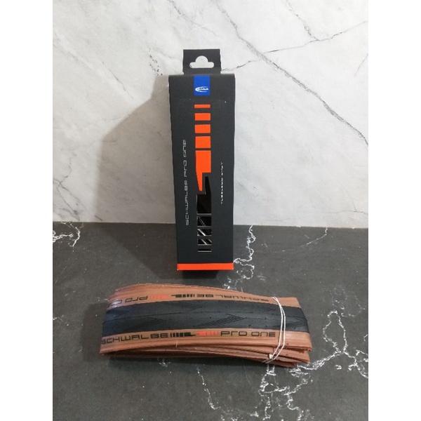 Ban Luar schwalbe Tire Pro One 700x25