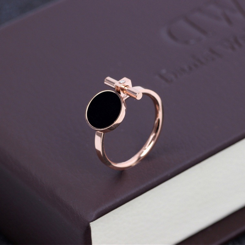 Cincin Berlian Permata Hitam Bahan Titanium Steel Warna Rose Gold