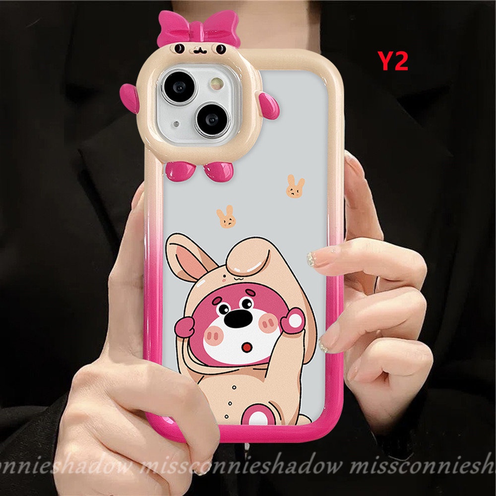 IPHONE Case Lensa 3D Bow-knot Monster Kecil Kompatibel Untuk Iphone11 13 14 12 Pro Max XR 8 7 6s 6 14 Plus XS Max X SE 2020 Pasangan Kartun Strawberry Bear Manyo Cute Winnie The Pooh Cover