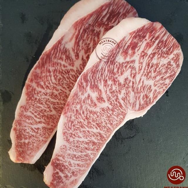 

READY MEATBANK JAPAN WAGYU PICANHA A5 ICHIBO DAGING BEEF STEAK TOP H65464UJ