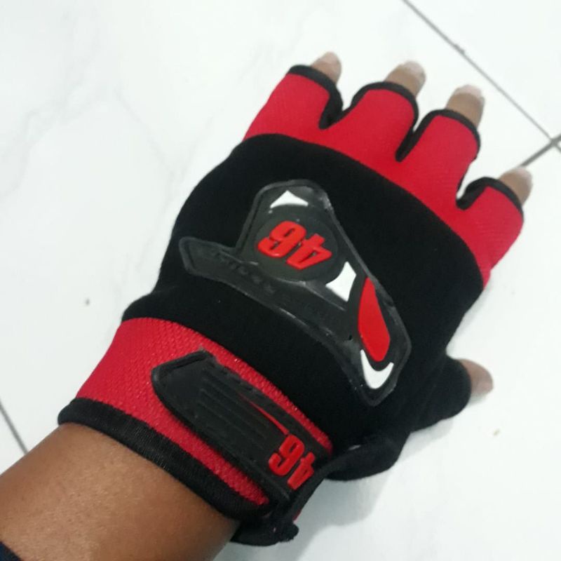 Satu Pasang Sarung Tangan Motor Half Finger Setengah Jari Bagus Murah Pria