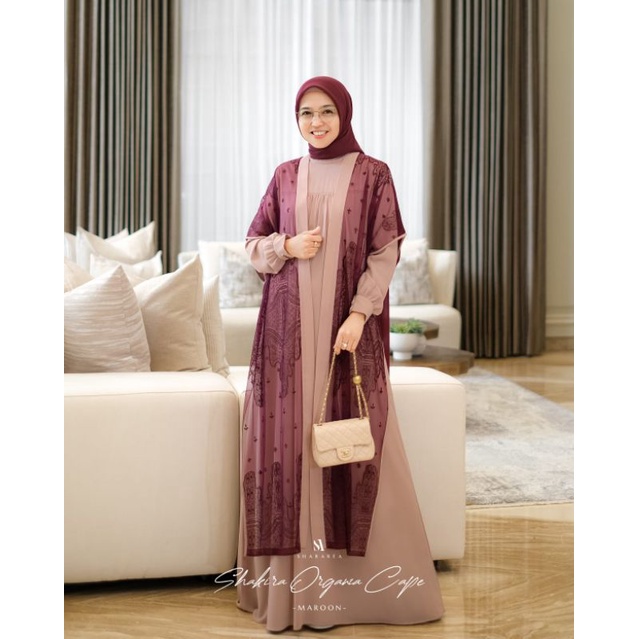 Shakira Organza Cape (Inner dan Outer) by shArarea