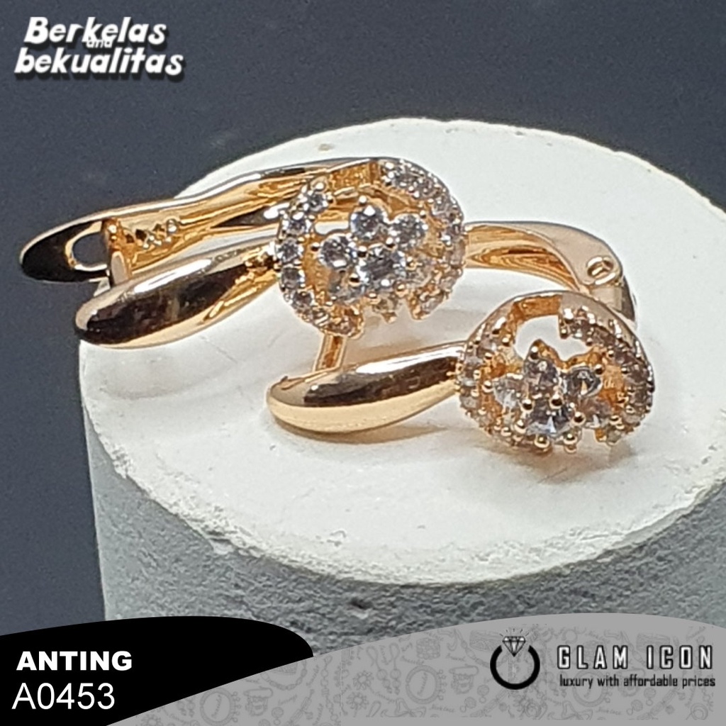 Anting clip mata motif bunga empat A0453