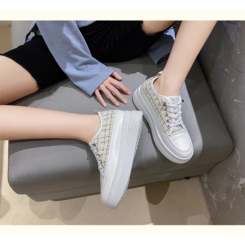 BS Sepatu Sneakers Wanita Import Fashion Shoes Corak Kotak Sporty 278