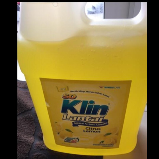 SO KLIN FLOOR CLEANER GALON 4000 ML - pembersih lantai