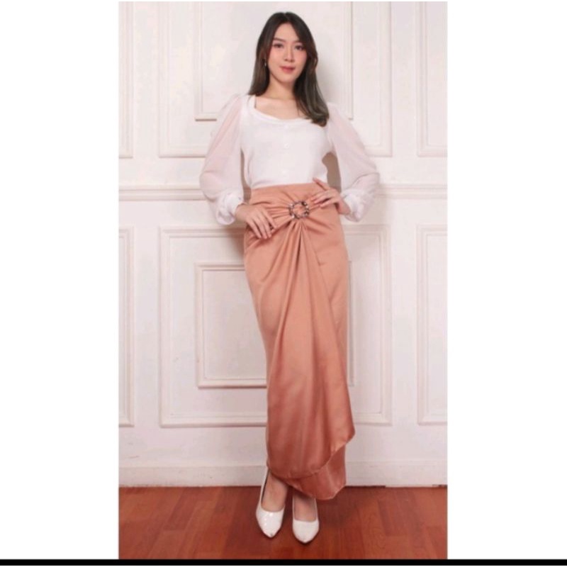 Rok Lilit Satin Velvet FREE Ring Gesper/Rok Polos Wisuda