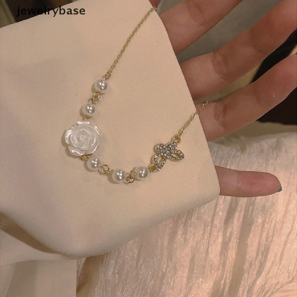 [jewelrybase] 1pcs/pasang Fashion Indah Sederhana Kalung Rantai Mutiara Dengan Liontin Bunga Kupu-Kupu Serbaguna Cahaya Rasa Tinggi Anting Ch Perhiasan Leher Wanita Butik