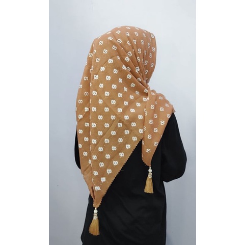 [Qiqi Hijab ] SEGIEMPAT WAFFLE JAMBUL MOTIF S••hijab segitiga jambul motif