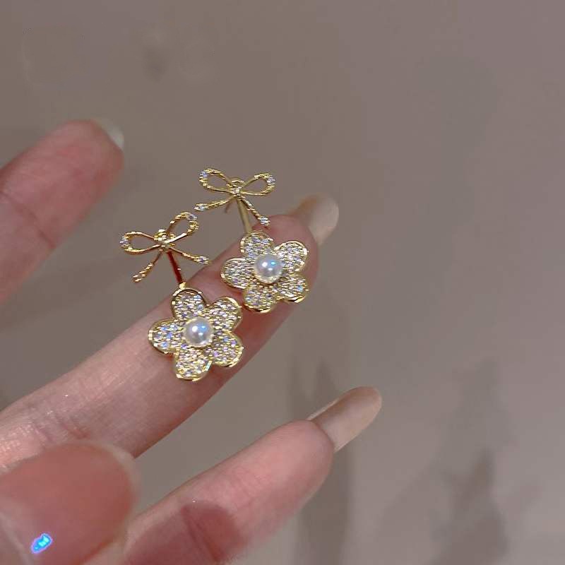 Kaya Dan Elegan Anting Mutiara Bunga S925 Perak Jarum Cinta Kupu-Kupu Drop Earrings Korea Anting Logam Untuk Wanita