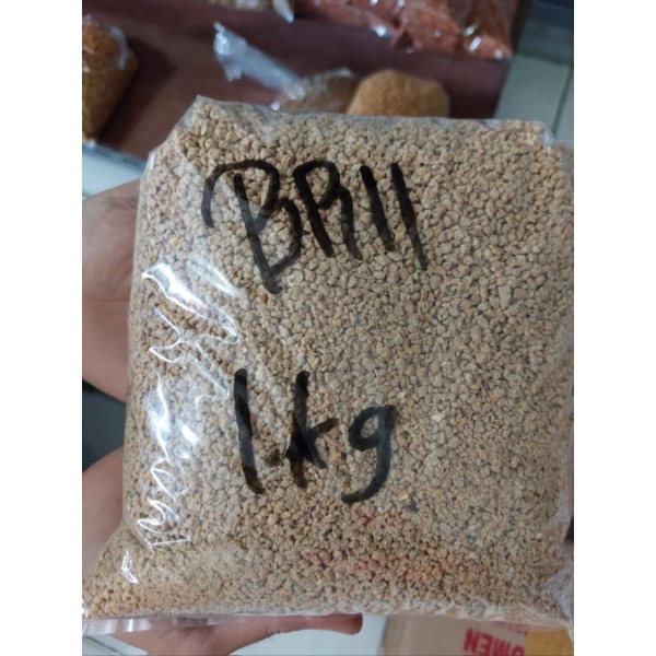 Pur Makanan Ayam BR11 repack 1 kg