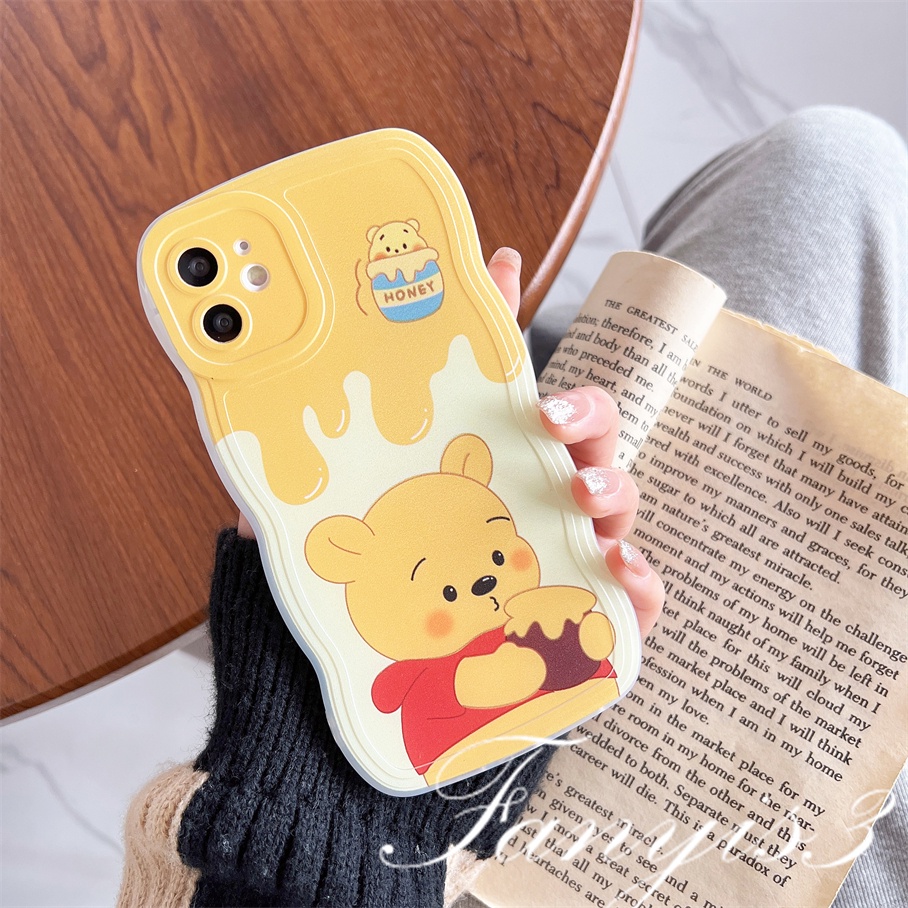 Compatible For iPhone 14 13 12 11 Pro Max X XR Xs Max 8 7 6 6s Plus SE 2020 Kompatibel Untuk Strawberry Bear Gelombang Frame Phone Case TPU Lembut Cover Pelindung