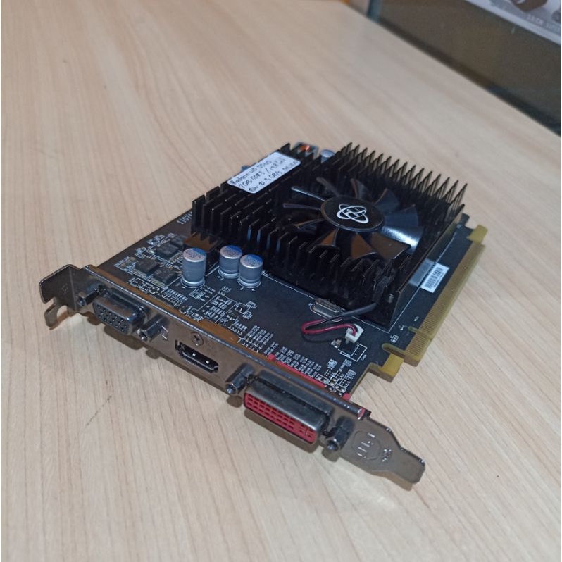 Vga Card Radeon 2gb 128bit ddr5 / ddr3