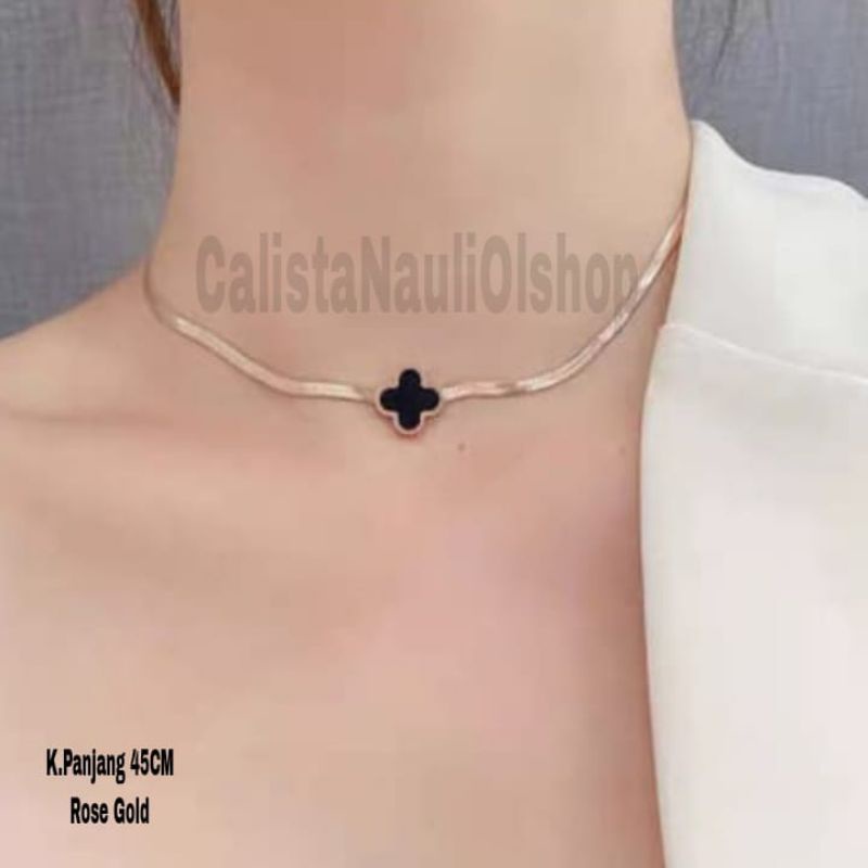Kalung Gepeng Titanium Bunga Clover  Fashion Anti Karat Dan Anti Luntur
