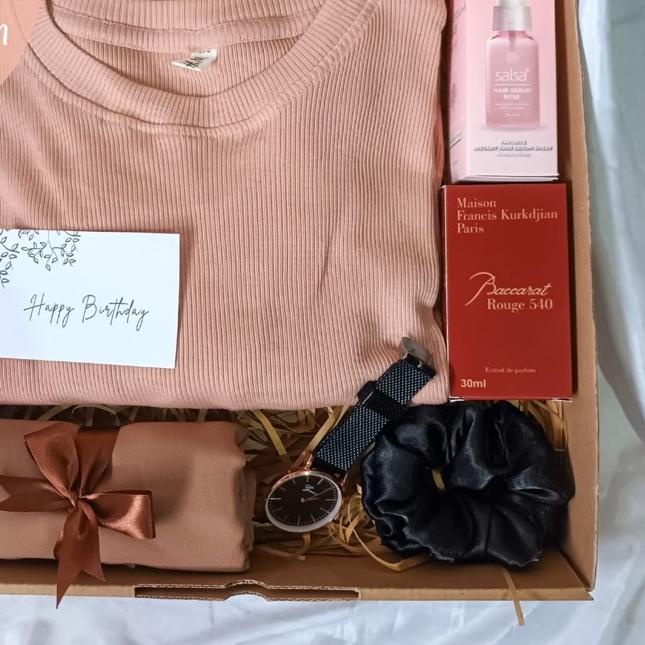 

☆ [KAOS RIB] GIFTBOX CEWEK / HAMPERS CEWEK / KADO CEWE / GRADUATION / ANNIVERSARY / KADO PACAR / WISUDA / KADO DOI / KADO UNIK / PREMIUM ❆