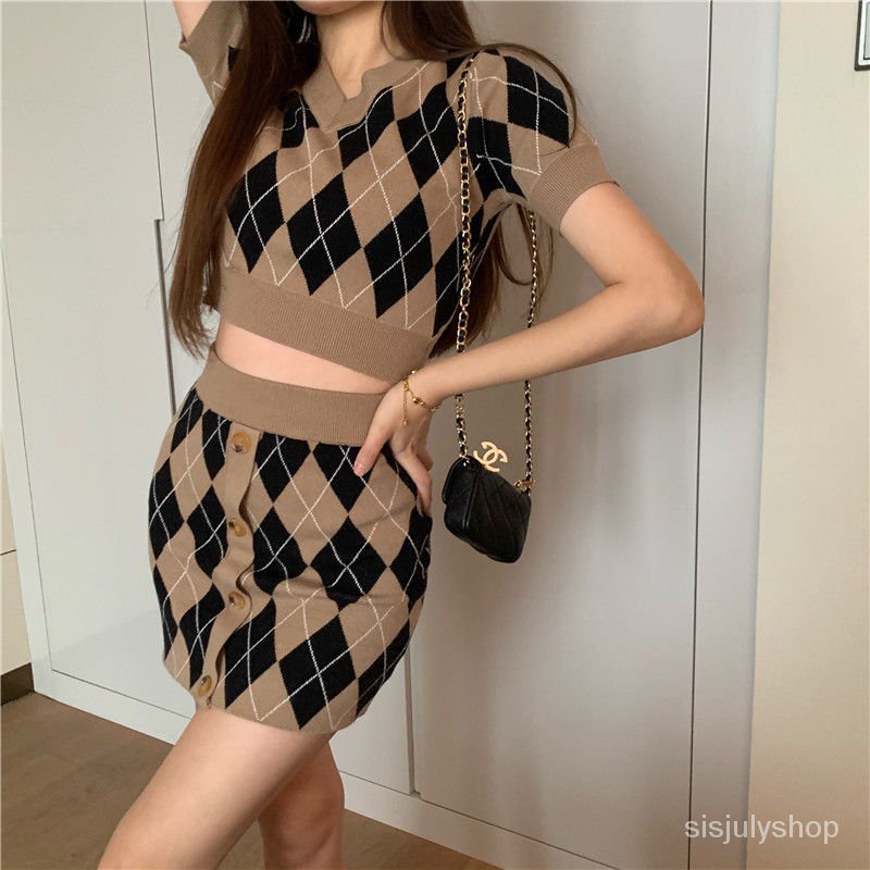 [✅BISA COD] #Sisjuly# Selubung jumper berlian wanita keinginan murni setelan v-neck Amerika paket pe