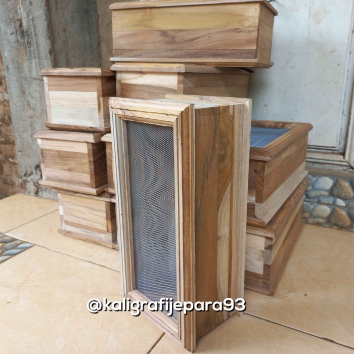 Loster Kayu Jati Lis Double Depan Belakang, Kasa Anti Nyamuk