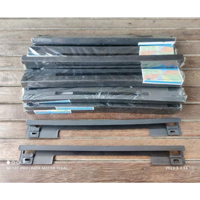 Penjepit karpet vespa Excel,exclusive