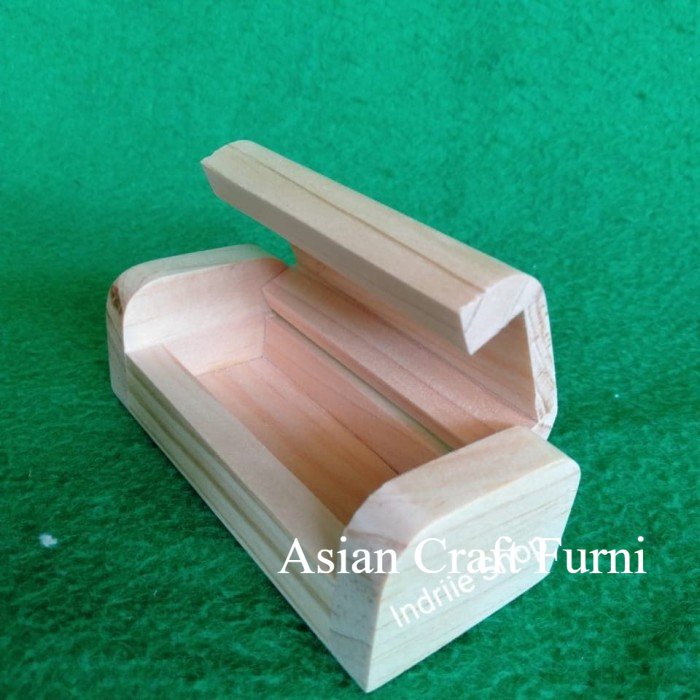 

kotak kayu flesdisk 9x4x3cm Termurahhh!!! ACF7878