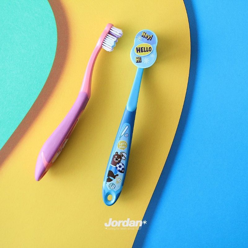 Jordan Oral Care Kids Toothbrush Step 1 Super Soft 0-2Y / Step 2 Soft 3-5Y / Step 3 Soft 6-9Y / Sikat Gigi Anak Bayi