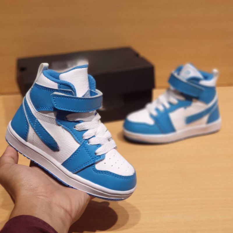 Sepatu Nike Air Jordan Anak Laki Laki Perempuan Grade Original Premium Quality Umur 1 2 3 4 5 6 7 8 9 10 Tahun Sepatu Sneakers Anak Laki Laki Perempuan Sepatu Jordan Anak Original 100% Dan Sepatu Jordan Bayi Rekomendasi Kado Anak