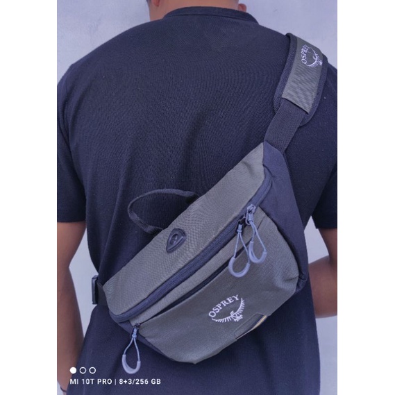 Tas Selempang Pria Waterproof Trendy Waistbag Anti Air Tas Pinggang Pria Wanita Terbaru