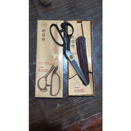 

Gunting Bahan Dragonfly A-220 (9") / Capung Korea Tailoring ScissorDragonfly A-220 Tailoring Scissors