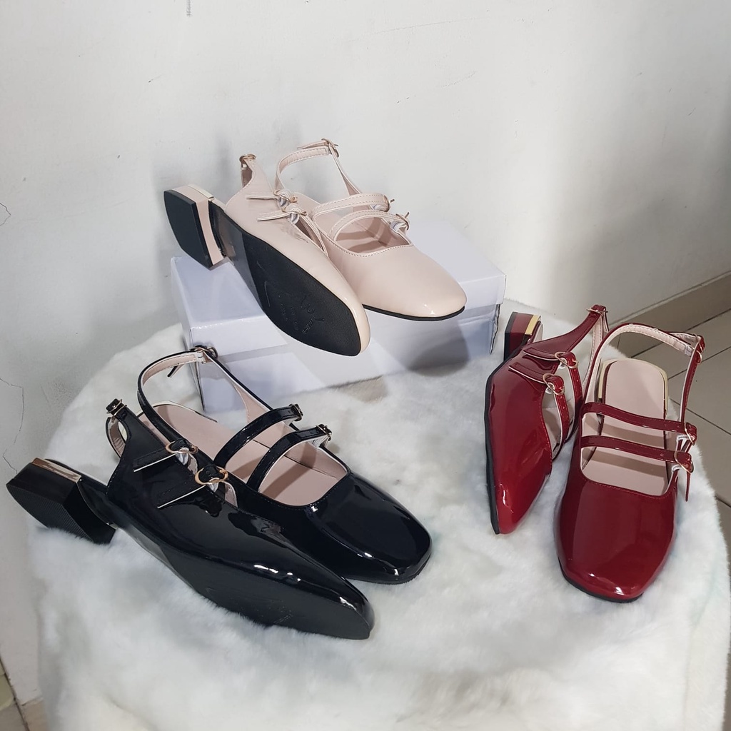 COD BAYAR DITEMPAT!!! 10077 Sandal Wanita Tali Belakang