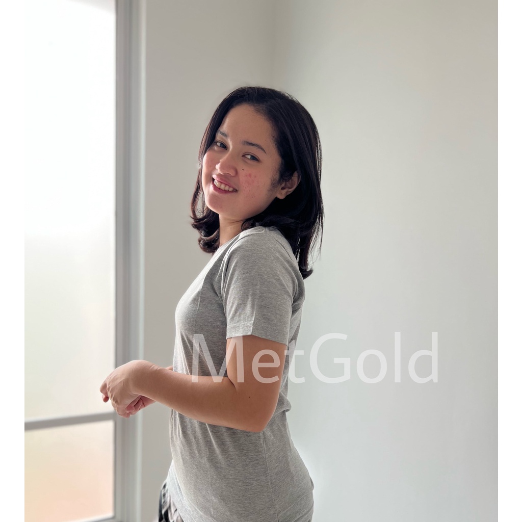 Kaos Polos Lengan Pendek Wanita Cotton Combed 30s Premium MetGold