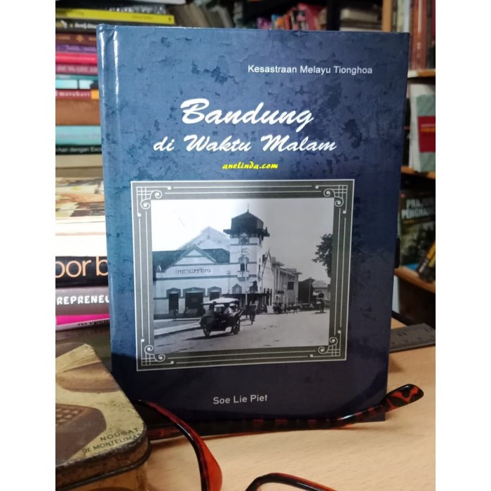 Terlaris Bandung Di Waktu Malam - Kesastraan Melayu Tionghoa
