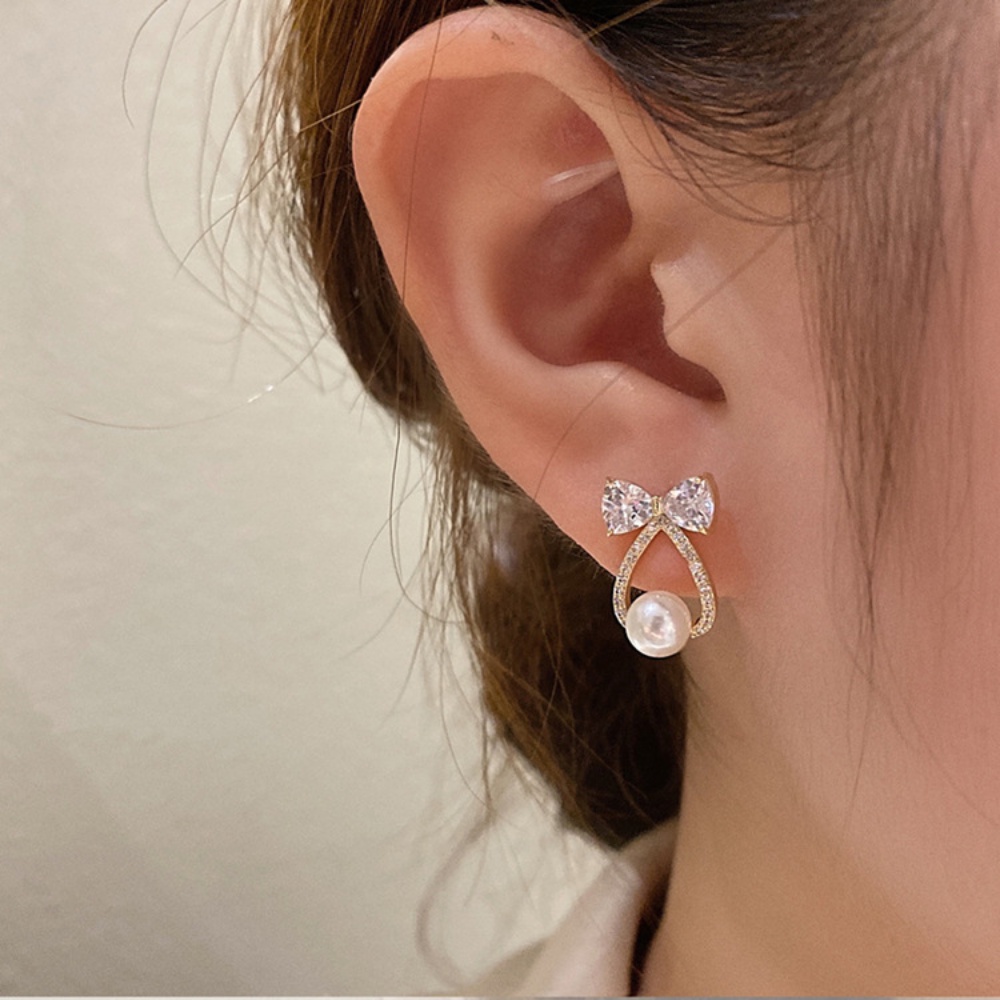 Deartiara Perancis Vintage Manis Berlian Busur Imitasi Mutiara Anting Temperamen Serbaguna Anting Earrings