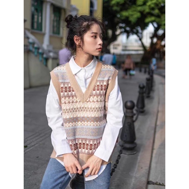 Monica Autumn Korean versatile short loose sweater vest