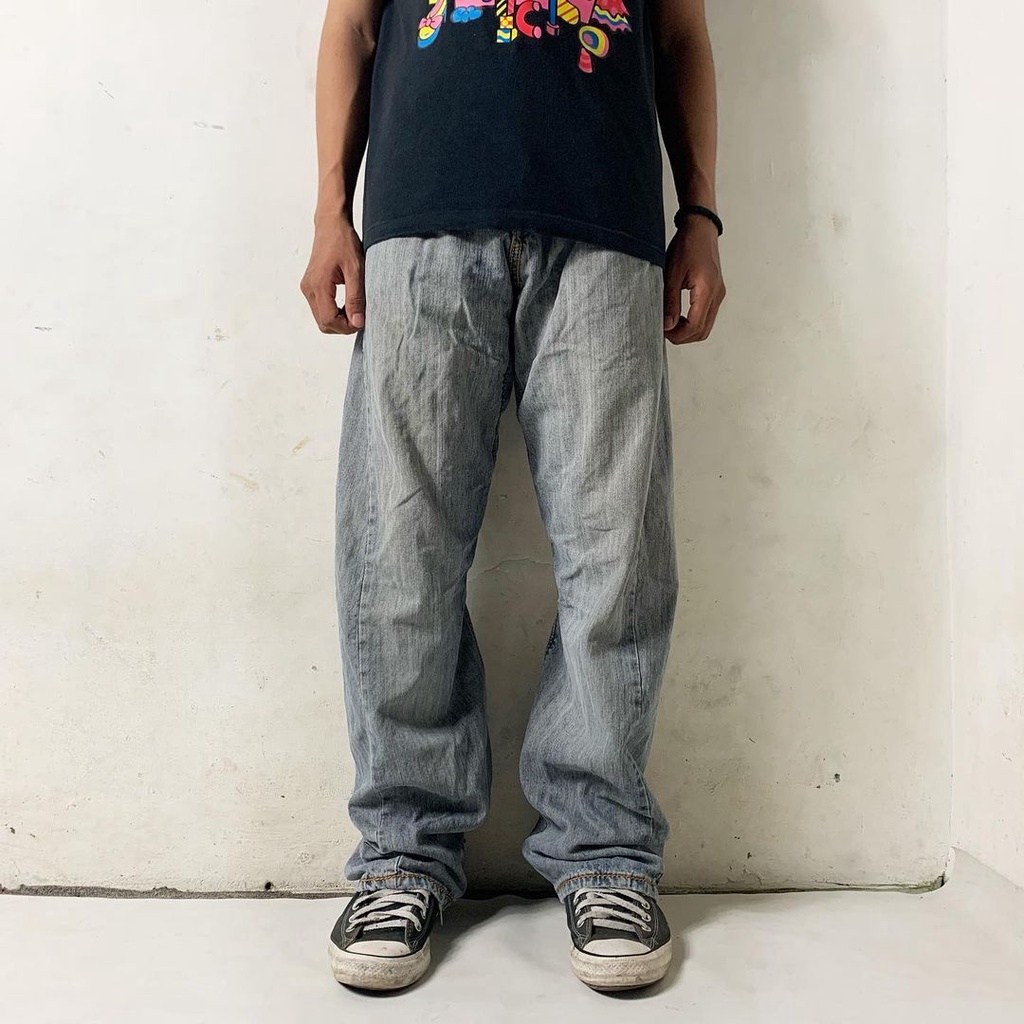 VOLCOM BACK PRINT BLUE JEANS BOOTHCUT FIT Second Original