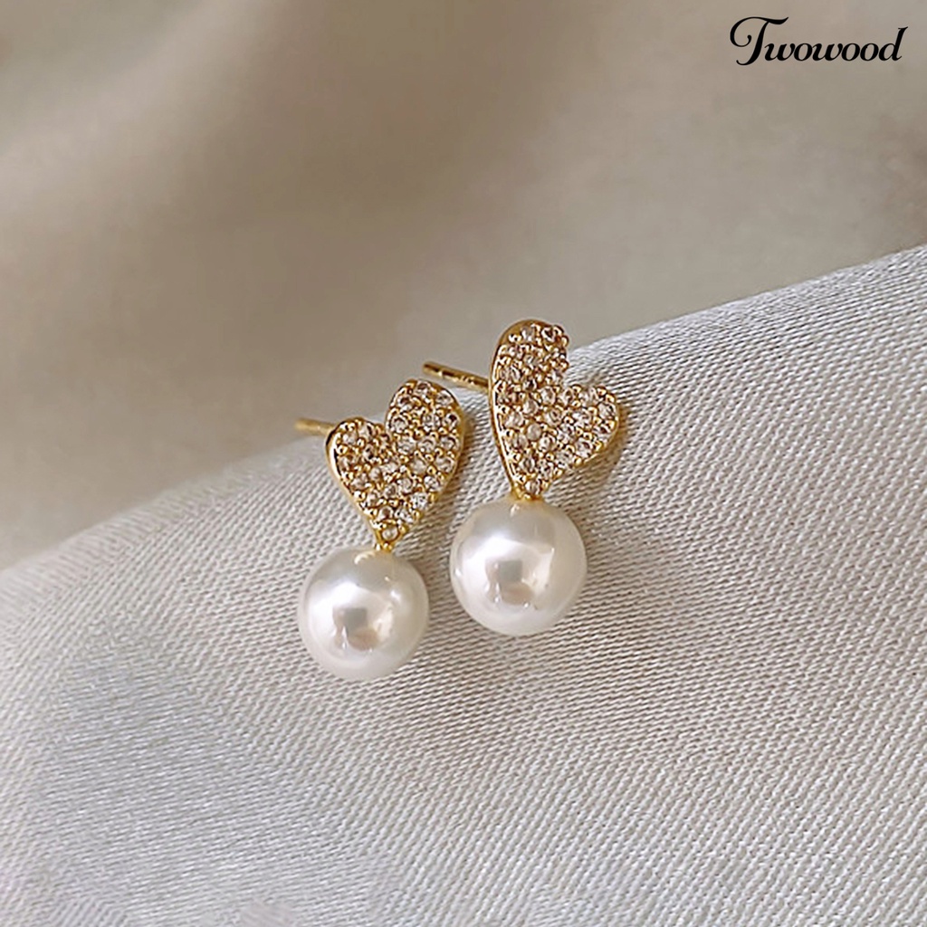 Twowood 1pasang Ear Studs Dainty Elegan Gaya Perancis Temperamen Retro Hadiah Mini High Gloss Mutiara Imitasi Cinta Hati Wanita Anting Perhiasan Aksesoris