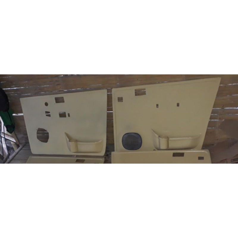 Doortrim depan kijang kapsul model manual