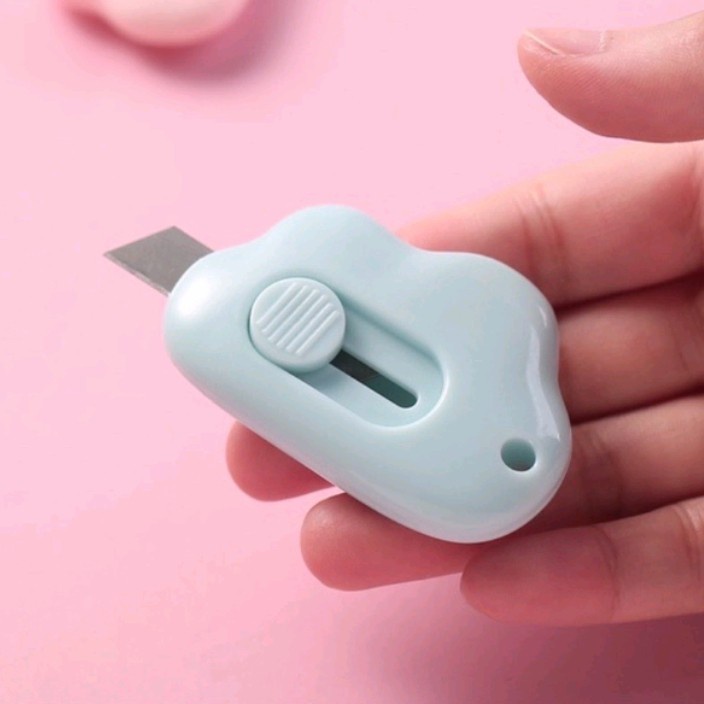 

Cutter Awan Mini / Pisau Cutter Mini Lucu/ Cutter Pemotong Kertas