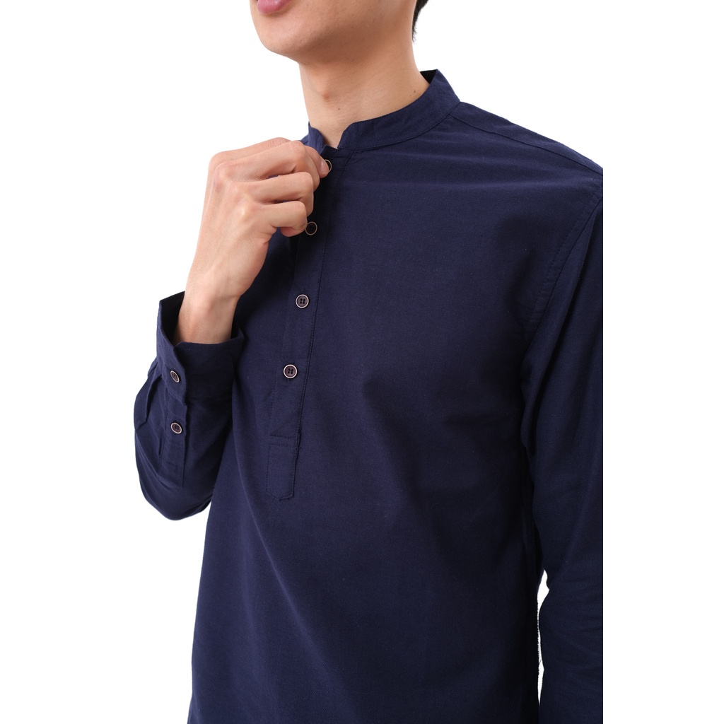 SANVANINA Kemeja Lengan Panjang Pria Kerah Shanghai Slim Fit Koko Navy  E-1411G