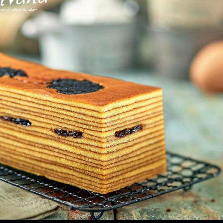 

♪ lapis legit livana prunes cokelat keju pandan original HALAL kemasan vacuum siap kirim luar kota ♠