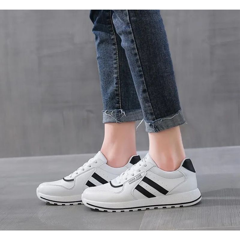 Sepatu Sneakers Wanita Korea Kasual Trandy/Sepatu Fashion Wanita/Sepatu Modis Wanita Kekinian