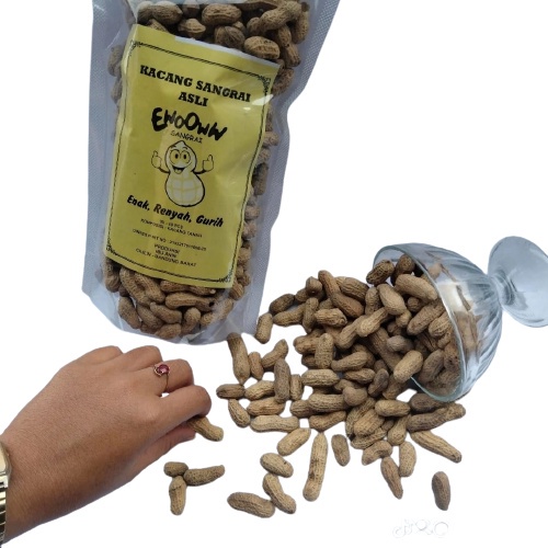 

KACANG SANGRAI EWOOW