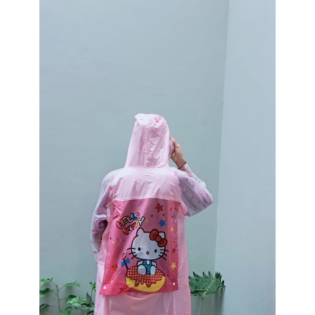 Jas Hujan Anak Karakter / Jas Hujan Jubah Dan Ransel / Jas Hujan Anak SD Karakter Lucu / Jas Hujan Anak Laki Dan Perempuan / Jas Hujan Anak Hello Kitty / Jas Hujan Anak Mickey Mouse / Jas Hujan Anak Spiderman / Jas Hujan Anak Princess