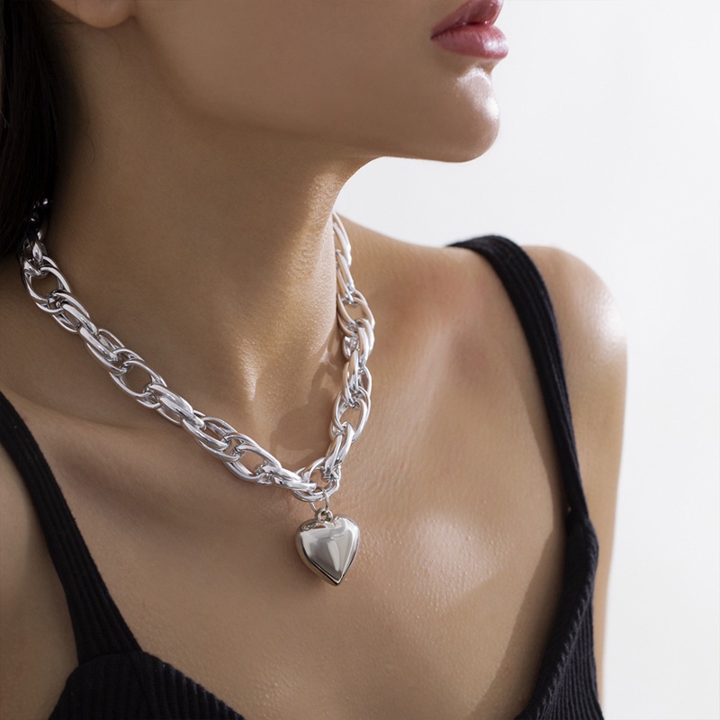Kualitas Tinggi Punk Besar Hati Liontin Kalung Wanita Fashion Statement Chunky Rantai Berat Grunge Perhiasan