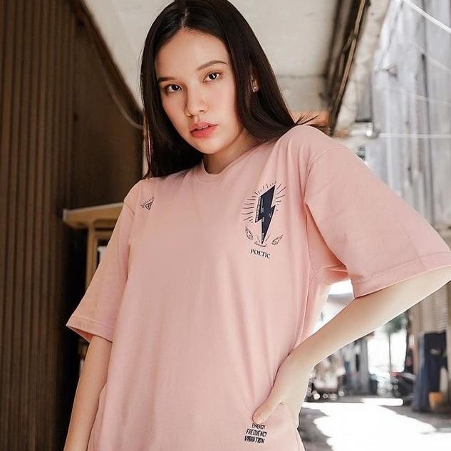 PALING DIMINATI Poeticluzien Dusty Pink T-Shirt Universe